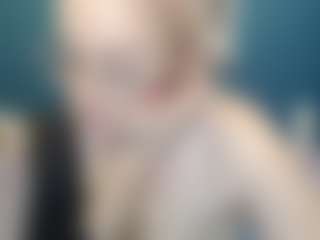 Live cam show with NADINNNE34k - Huge on Camsoda