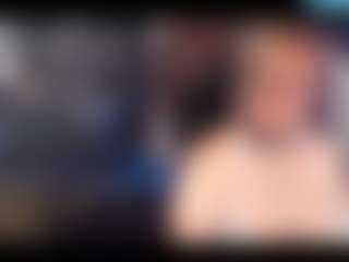 Live cam show with 95fTitten - Body Massage on Dolls Live