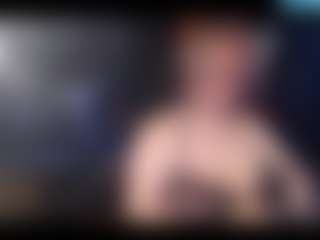 Live cam show with 95fTitten - Genital Piercings on Dolls Live