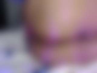 charlotte-brawn's Live Sex Cam Show