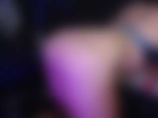 charlotte-brawn's Live Sex Cam Show