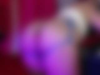 charlotte-brawn's Live Sex Cam Show
