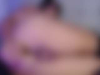 charlotte-brawn's Live Sex Cam Show