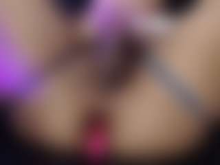 charlotte-brawn's Live Sex Cam Show