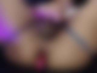 charlotte-brawn's Live Sex Cam Show