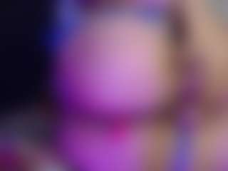 charlotte-brawn's Live Sex Cam Show