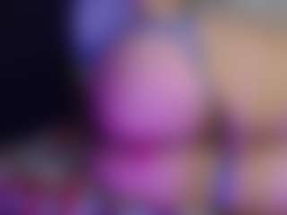 charlotte-brawn's Live Sex Cam Show