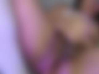 charlotte-brawn's Live Sex Cam Show
