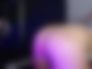 charlotte-brawn's Live Sex Cam Show
