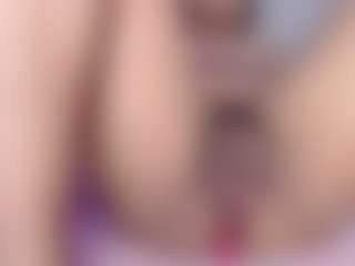 charlotte-brawn's Live Sex Cam Show