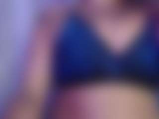 charlotte-brawn's Live Sex Cam Show
