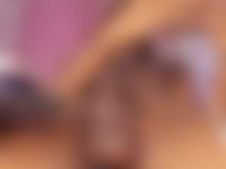 Live cam show with amaanda-fox - Lean on Dolls Live