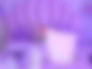 Live cam show with BellaaSanders - Red Hair on Camsoda