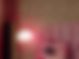 Live cam show with BellaaSanders - Red Hair on ObeyMaria