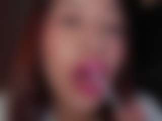 Live cam show with Helener-mouth - Rough on Soda Cam