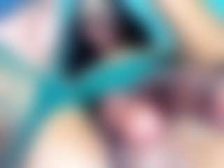 NicoleMadrird's Live Sex Cam Show
