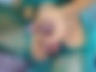 NicoleMadrird's Live Sex Cam Show