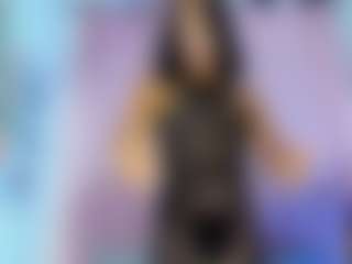 Live cam show with NicoleMadrird - Black Hair on Mixed Magazine Live