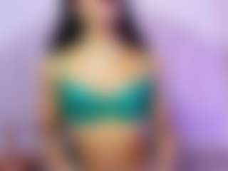 NicoleMadrird's Live Sex Cam Show