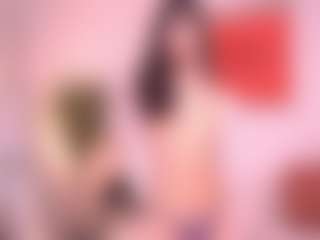 Pheromoon's Live Sex Cam Show