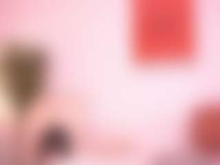 Pheromoon's Live Sex Cam Show