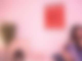 Pheromoon's Live Sex Cam Show