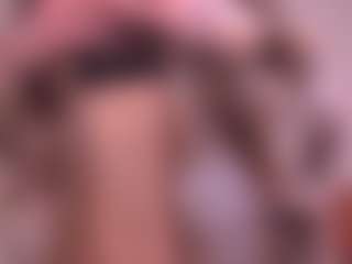 Pheromoon's Live Sex Cam Show