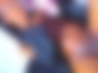 ZahoryTs1's Live Sex Cam Show