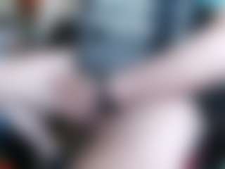 AtoMick-u235's Live Sex Cam Show