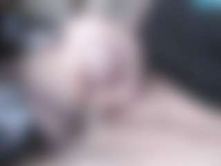AtoMick-u235's Live Sex Cam Show