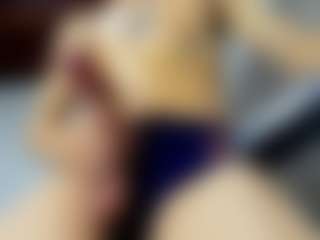 Bennet-Gray's Live Sex Cam Show