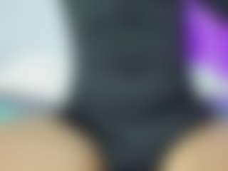 Live cam show with Bennet-Gray - Big Balls on Camsoda