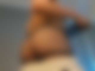 Bennet-Gray's Live Sex Cam Show