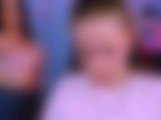 Live cam show with lumi-soft - Toys on AdultVida.com