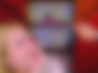 Live cam show with lumi-soft - Blue Eyes on intimatelivegirls.com