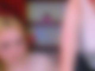 Live cam show with lumi-soft - Twerk on Cam Slut