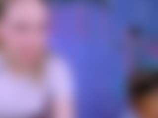Live cam show with lumi-soft - Striptease on livesuperchat.net