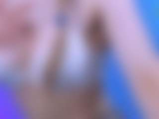 Live cam show with lumi-soft - Moaning on Adult Interactions