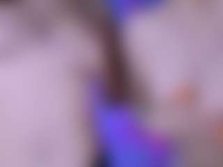 Live cam show with lumi-soft - Shaved on CamClone