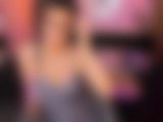 Live cam show with RikaSensual - Camel Toe on studioflirtlive.com