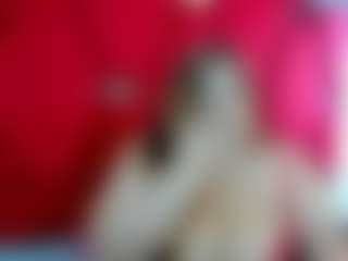 Live cam show with TiffanyMonrow - Facial on CamClone