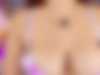 Live cam show with Christel - Camel Toe on CamClone