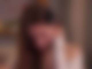 Live cam show with Mary - Raven Hair on Sweet Sext