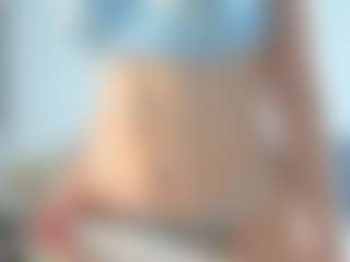 Live cam show with KarolynTijernia - Tiny Tits on studioflirtlive.com