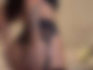 Live cam show with MiaVega1 - Brown Hair on mypornchat.com