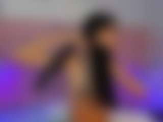 Live cam show with Vanessa - Drinking on Camming Site