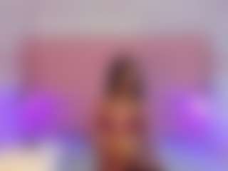 Live cam show with Vanessa - Fingers on TeamSkeetLive