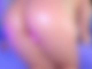 Live cam show with mia-scot - Green Eyes on Nude Live Now