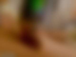 Live cam show with JoshDrex - Brunette Hair on Milfs Live