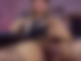 Live cam show with Stephy Moon 🌸 - Brown Hair on slutload